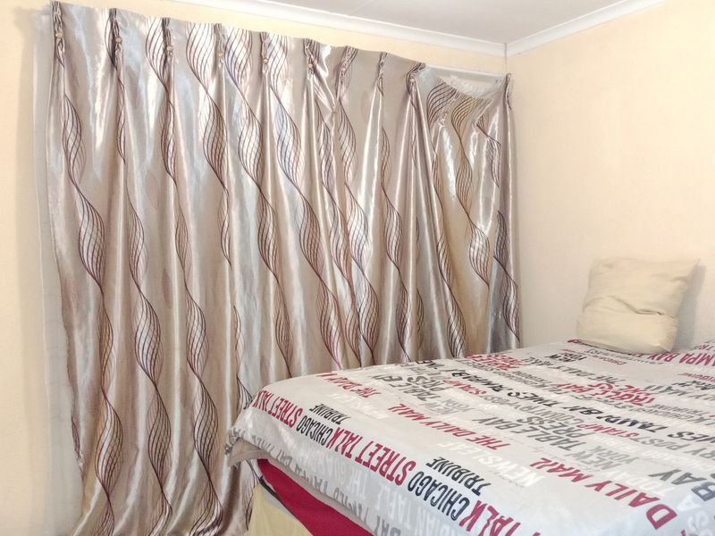 Nice and affordable property on sale for investors in Rosslyn gardens - Photo 2