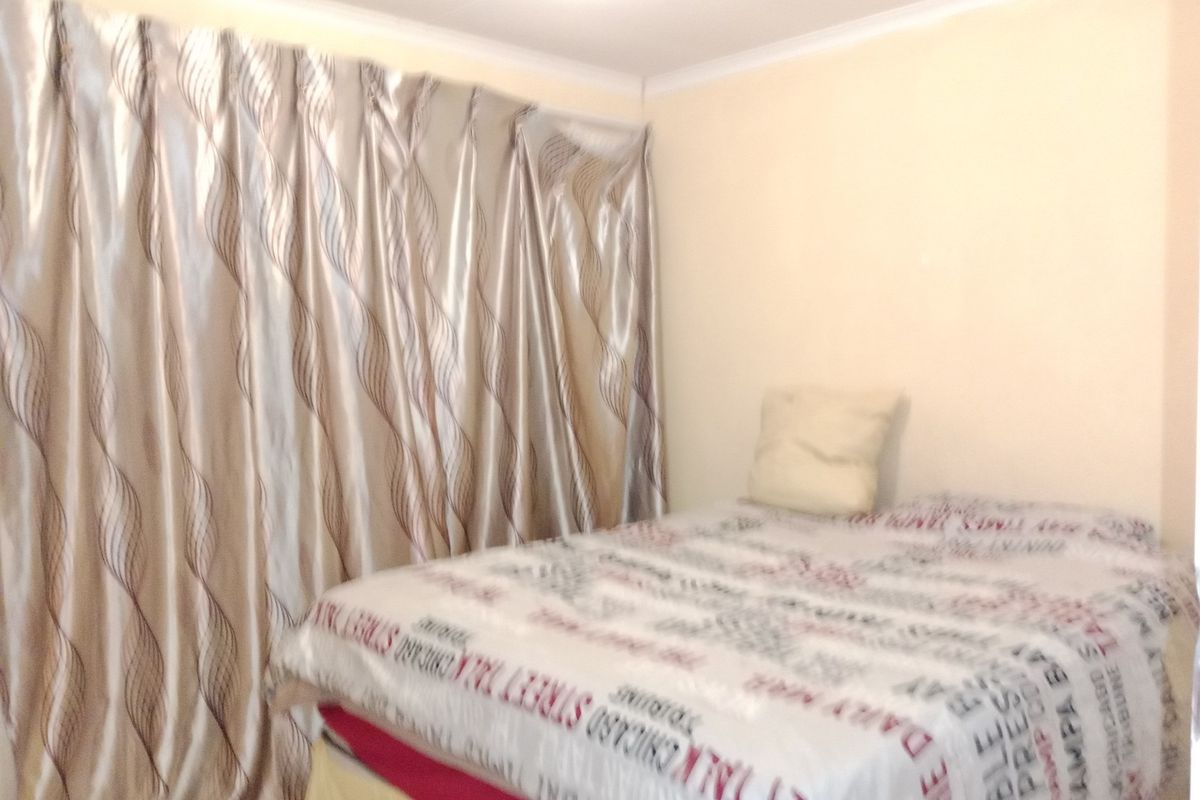 Nice and affordable property on sale for investors in Rosslyn gardens - Photo 4