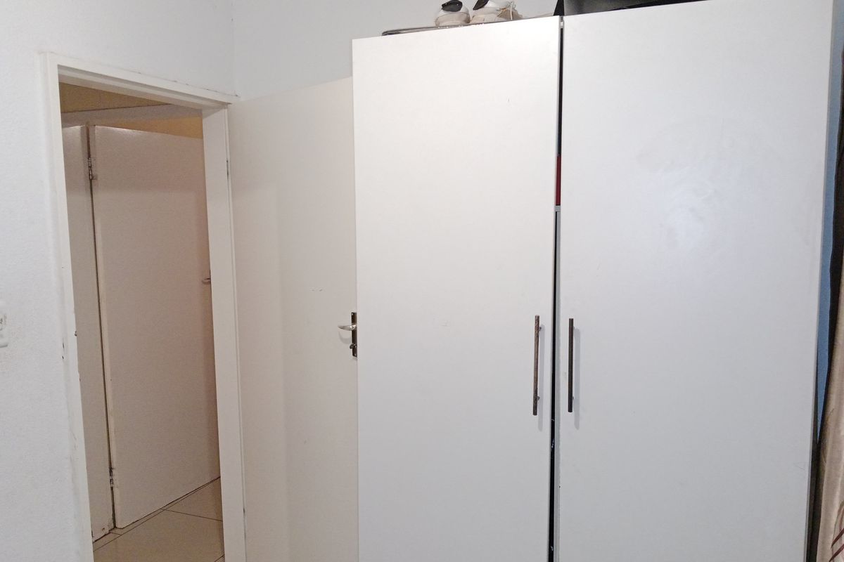 Nice and affordable property on sale for investors in Rosslyn gardens - Photo 5