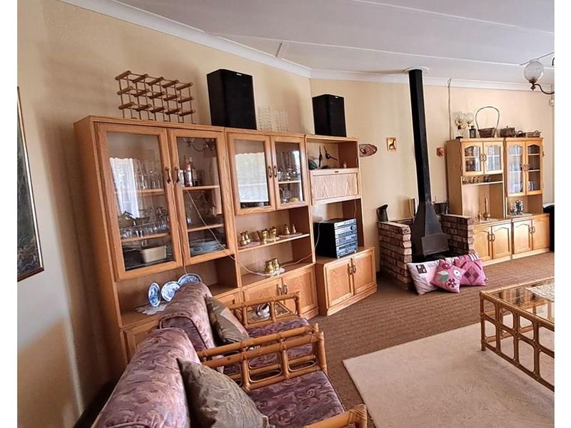 This fantastic spacious family house is situated in a quiet neighbourhood. - Photo 9