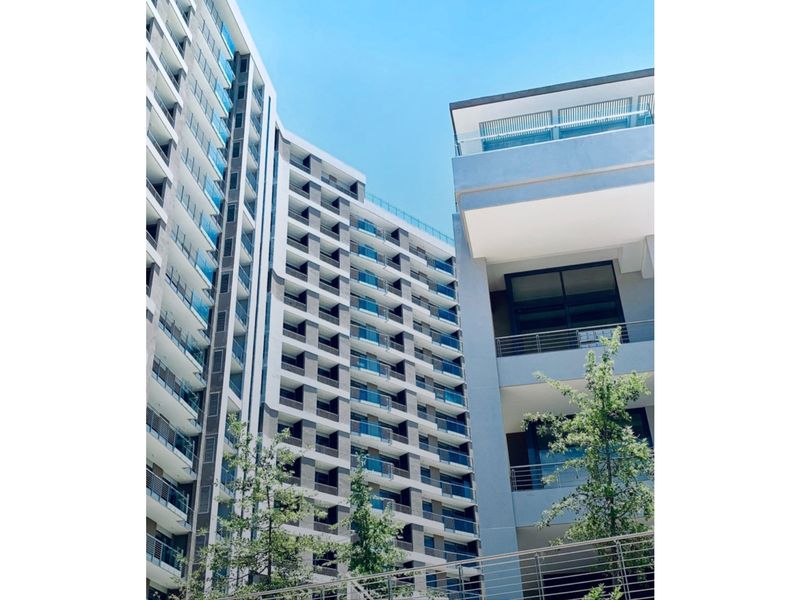 2 Bedrooms 2 Bathrooms at the Capital Trilogy, Menlyn Maine - Photo 1