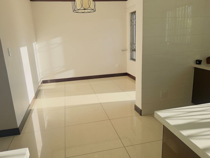 3 Bedroom,2,5 Bathroom house available for sale in Halfway Gardens - Photo 4