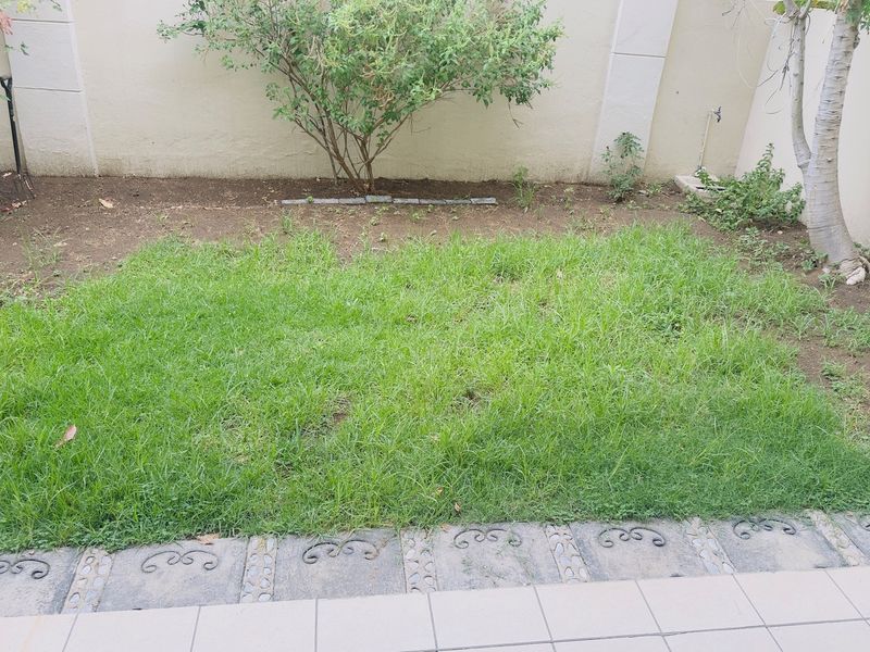 3 Bedroom,2,5 Bathroom house available for sale in Halfway Gardens - Photo 7