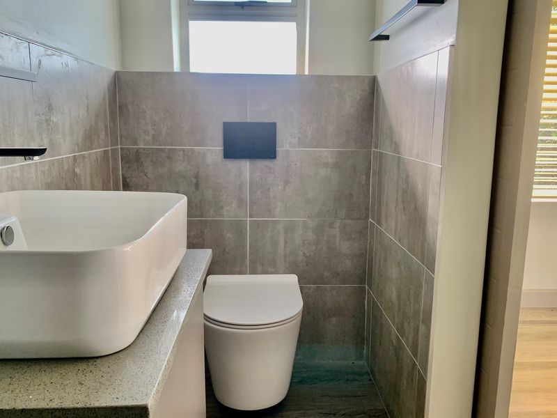 Timeless Coastal Retreat - Single-Level Masterpiece in a Secure Fynbos Eco Estate, Mossel Bay - Photo 5