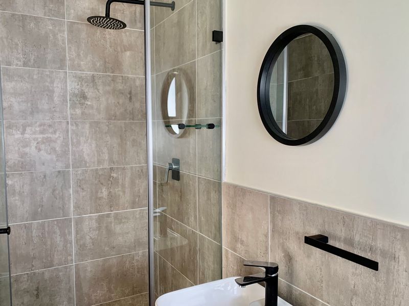 Timeless Coastal Retreat - Single-Level Masterpiece in a Secure Fynbos Eco Estate, Mossel Bay - Photo 4