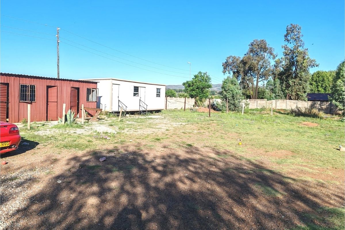 _Daleside, Meyerton - Property for Sale _ R450 000.00 _ Vacant Land with Buildiing  _  2599sqm - Photo 2