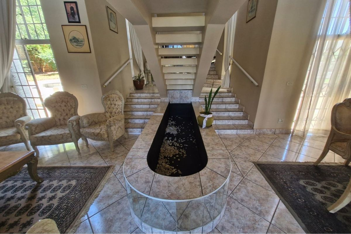 House For Sale in Wilkoppies Klerksdorp North West - Photo 3