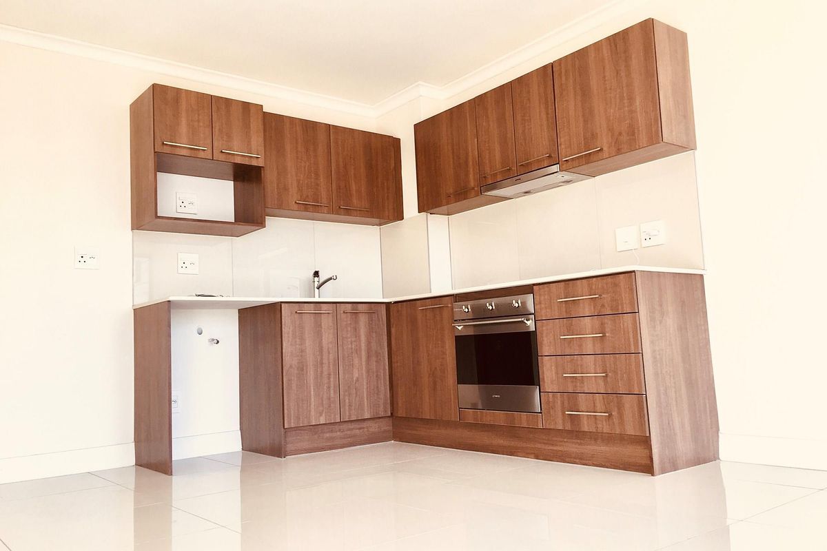 Two Bedroom Apartment Unfurnished available For Sale at Zonnebloem - Photo 4
