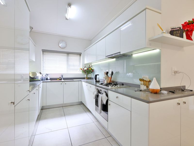 Modern 3 Bedroom Apartment at Prestigious Polofields Lifestyle Estate - Photo 4