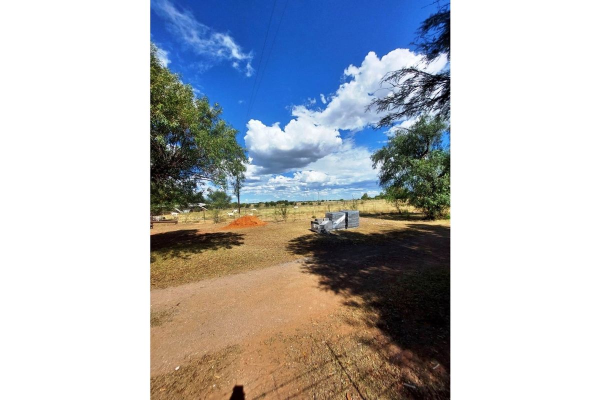 51ha Farm for Sale Just Outside Kimberley - Photo 3