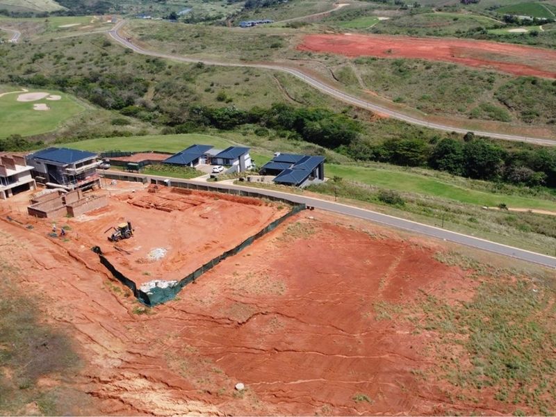 Prestigious Corner Plot with Panoramic Views in South Africa’s #1 Golf Estate - Photo 7