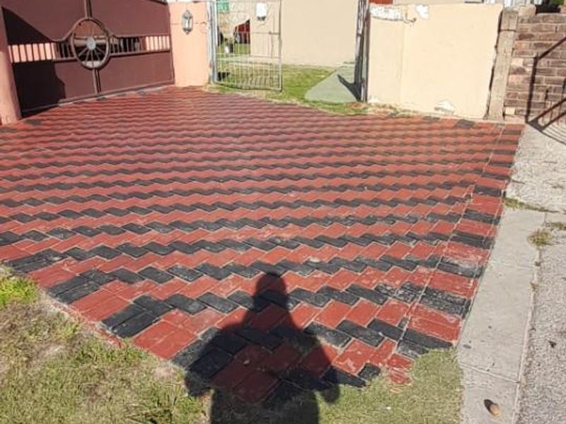 House For Sale in Motherwell, Port Elizabeth - Photo 2