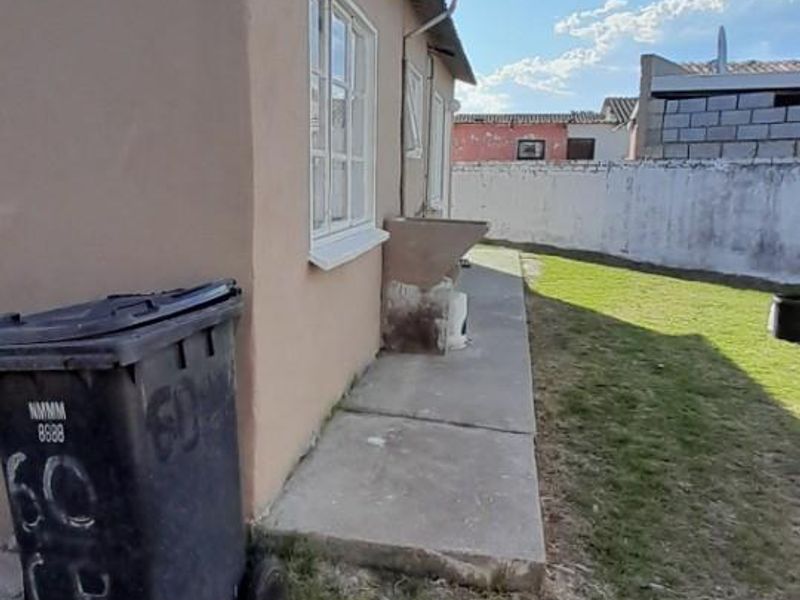 House For Sale in Motherwell, Port Elizabeth - Photo 9