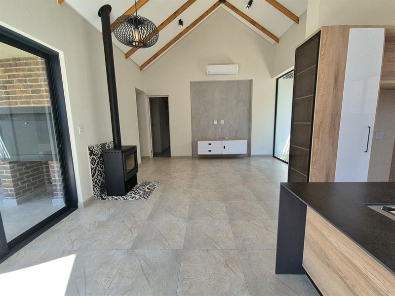Modern 3-Bedroom Solar House For Sale in Helderzicht Eco Estate, Potchefstroom, North West - Photo 9