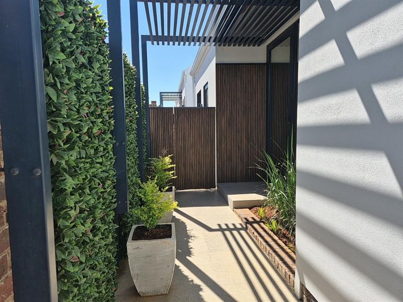 Modern 3-Bedroom Solar House For Sale in Helderzicht Eco Estate, Potchefstroom, North West - Photo 3