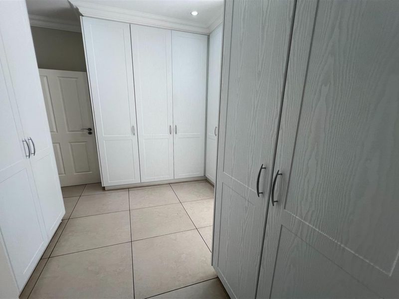 Immaculate Home in Umhlali Golf Estate - Photo 9