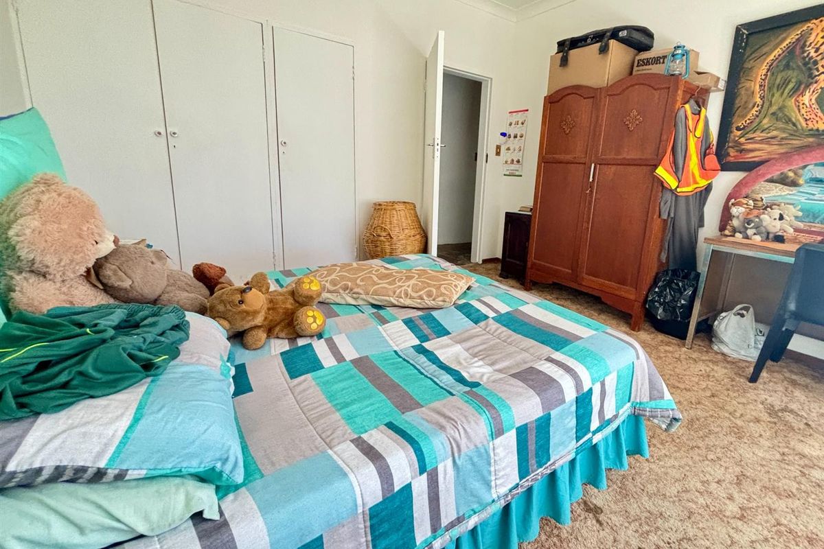 House with flatlet for sale - Sasolburg - Photo 4