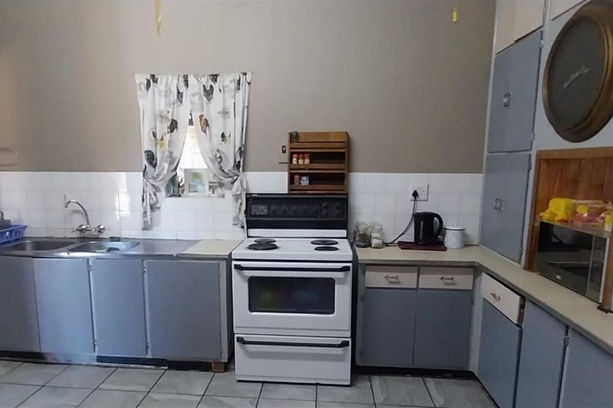 House For Sale in Ernestville, Kimberley - Photo 5