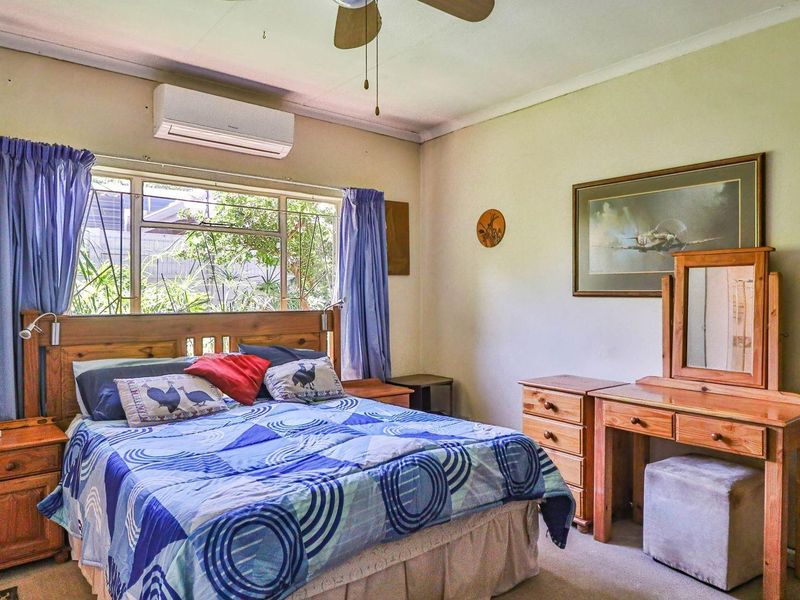 SPACIOUS HOME FOR SALE IN MURRAYFIELD, PRETORIA, GAUTENG - Photo 8