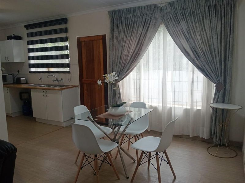 Modern 3-Bedroom Townhouse in Secure, Well-Maintained Complex - Bergbron - Photo 5