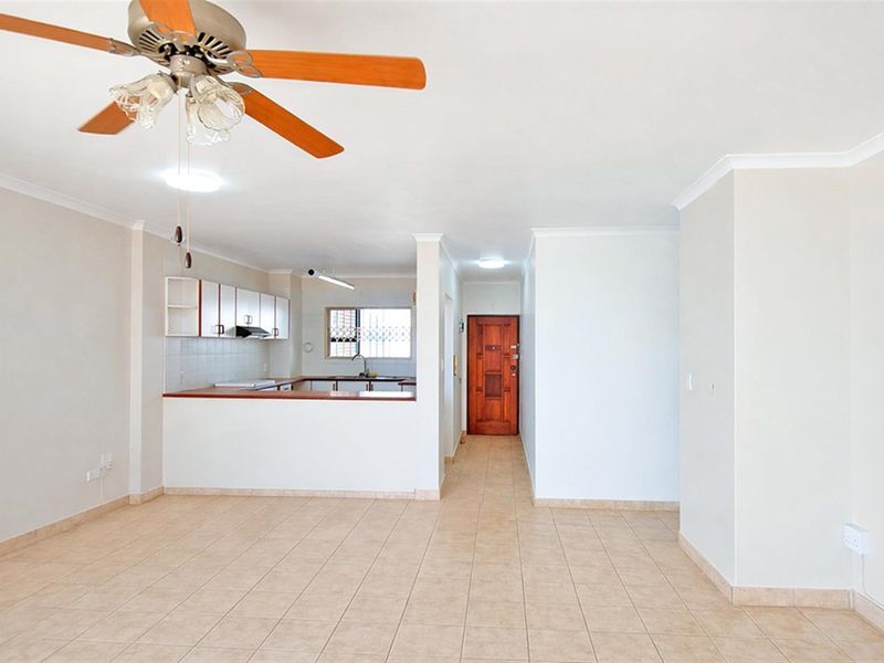 Available Immediately! 3Bed Apartment To Rent in Umdloti Beach - Photo 4