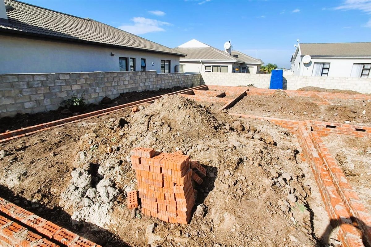 Plot and Plan Home for Sale in Fountains Estate, Jeffreys Bay | Near Fountains Mall - Photo 5