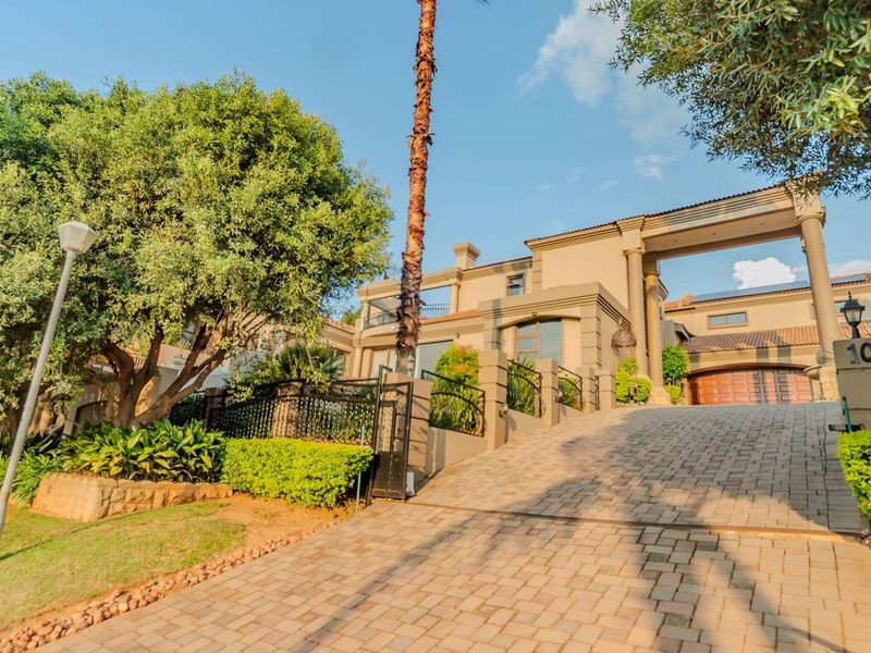 House For Sale in Waterkloof Ridge, Pretoria - Photo 4