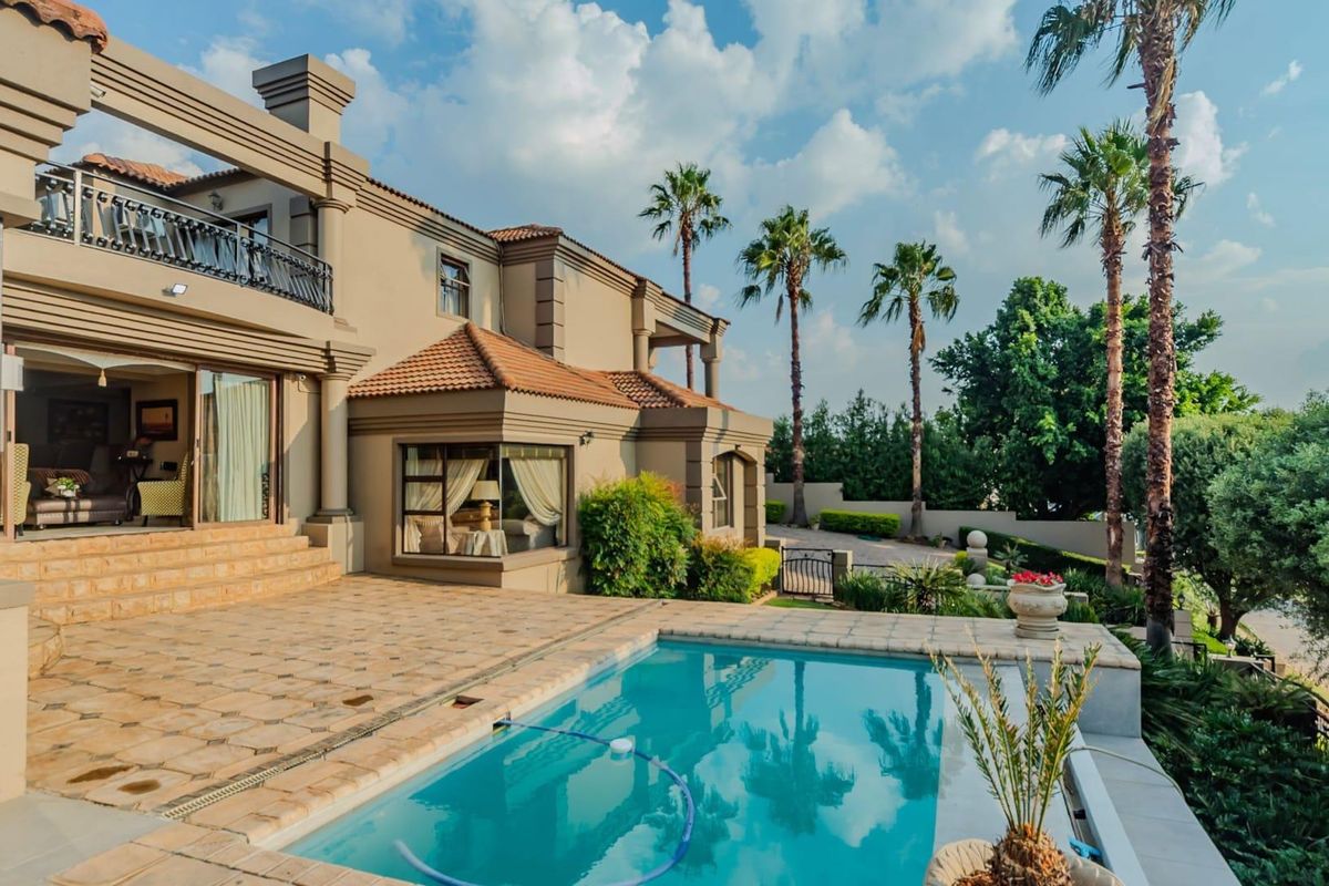 House For Sale in Waterkloof Ridge, Pretoria - Photo 2