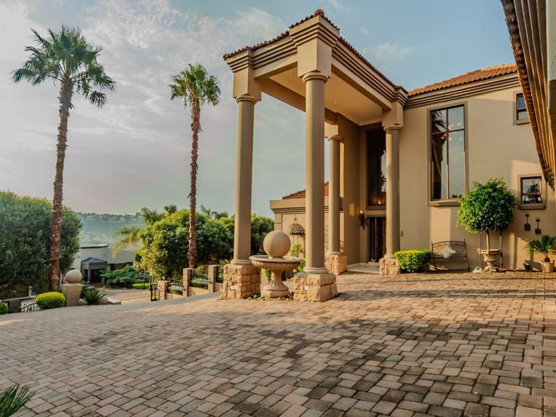 House For Sale in Waterkloof Ridge, Pretoria - Photo 7