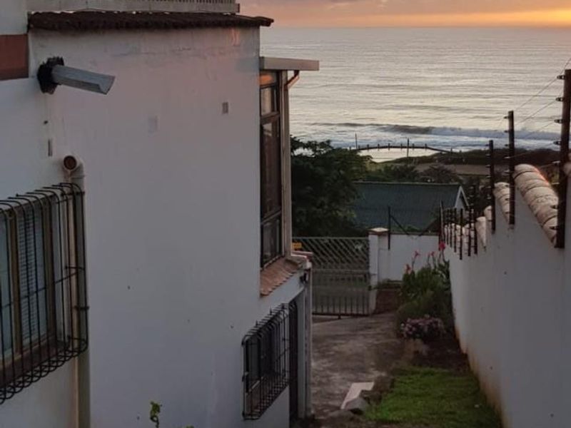 Dream home For Sale in Mtwalume, KwaZulu Natal - Photo 1