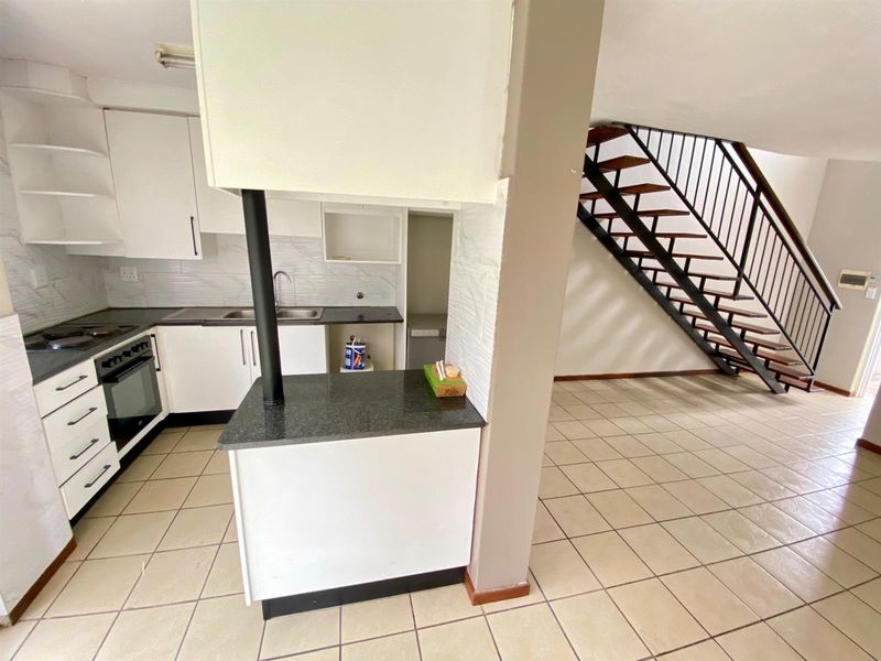 Duplex For Sale in Nelspruit - Photo 3