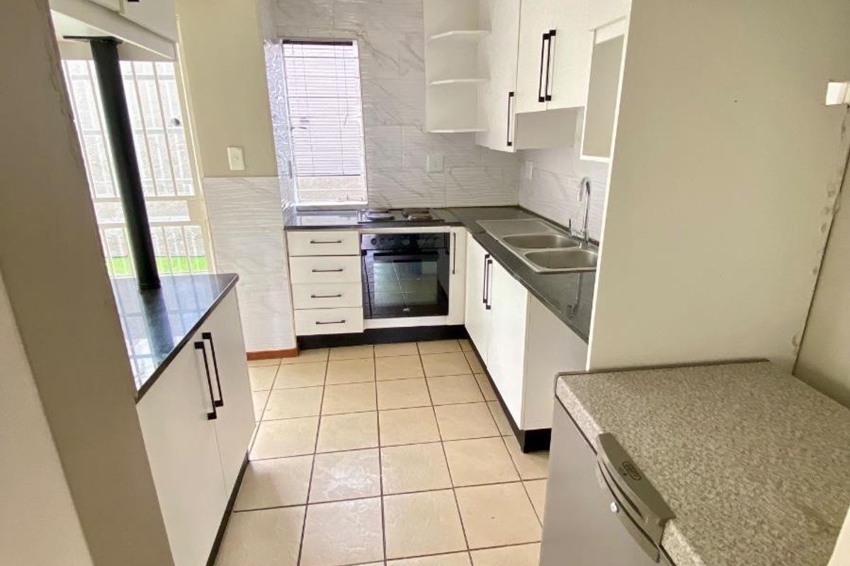 Duplex For Sale in Nelspruit - Photo 5