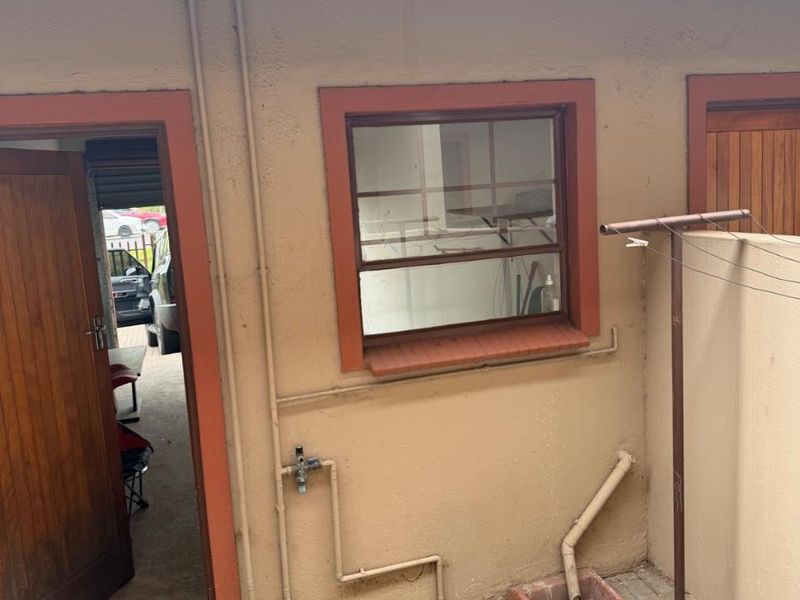 Apartment For Sale in Pioneer Park, Newcastle, KwaZulu Natal - Photo 10