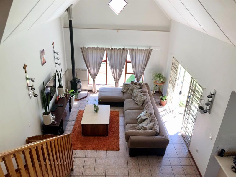Spacious 3 Bedroom Character Home with Mashie Course and Lagoon Views - Photo 8
