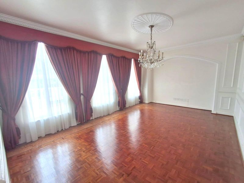 TO RENT-MANSION ON LINKSFIELD RIDGE- VIEWS- COTTAGE- SECURED PRIVATE ROAD - Photo 8