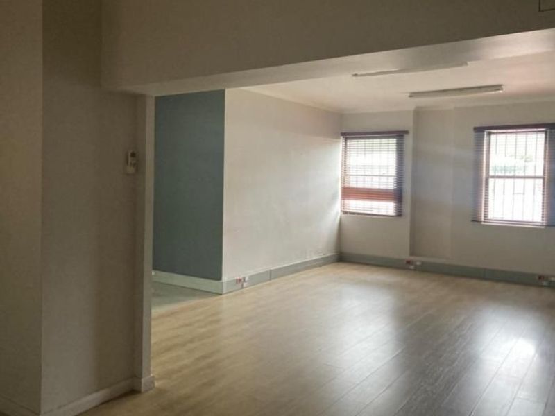 Commercial Property To Rent in Durban North, Durban, KwaZulu Natal - Photo 7