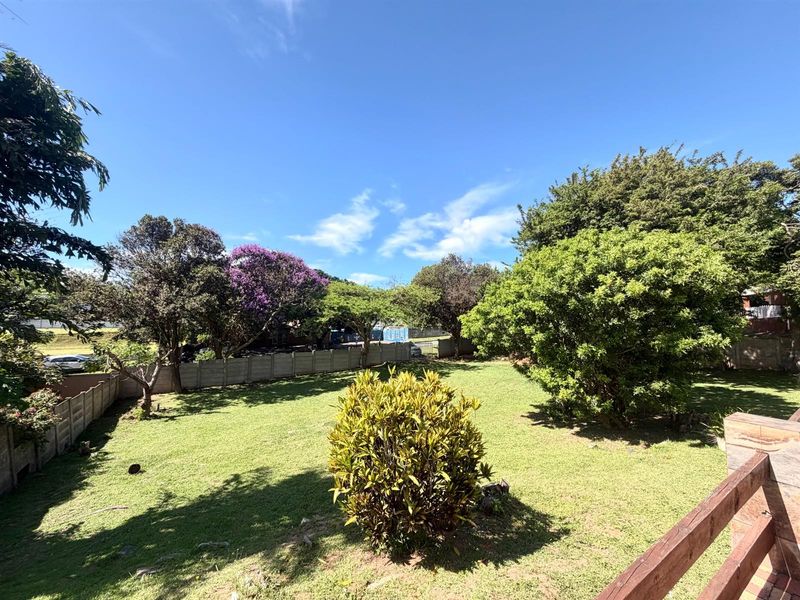 House For Sale in Uvongo Ext 1 KwaZulu-Natal - Photo 3