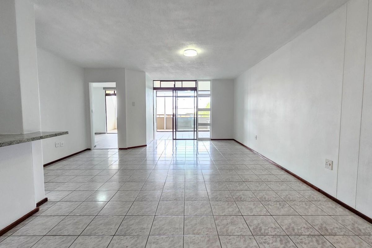 Apartment For Sale in Manaba Beach, Margate, KwaZulu Natal - Photo 3