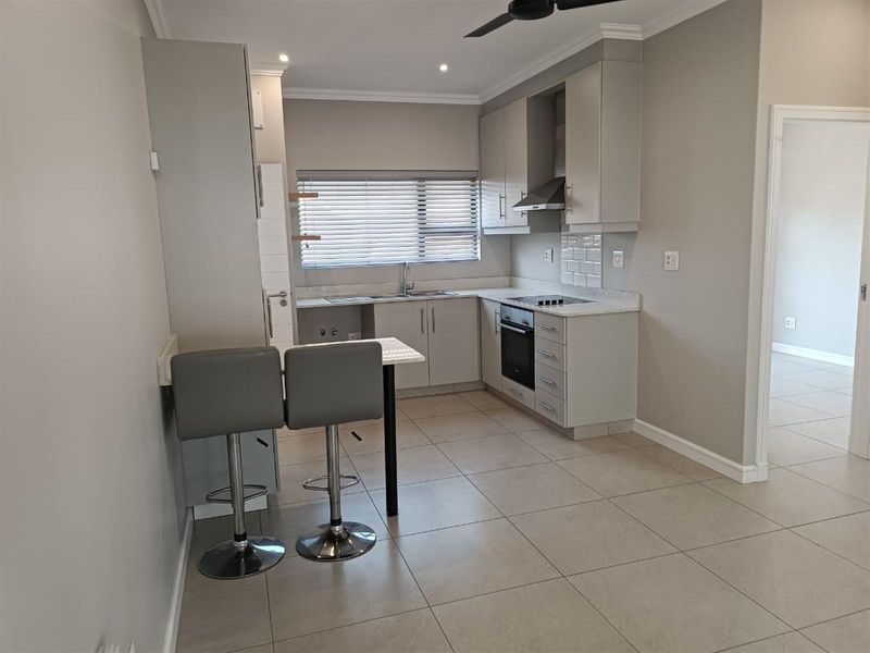 2 Bedroom Unit for Rent in Hillcrest - Photo 8