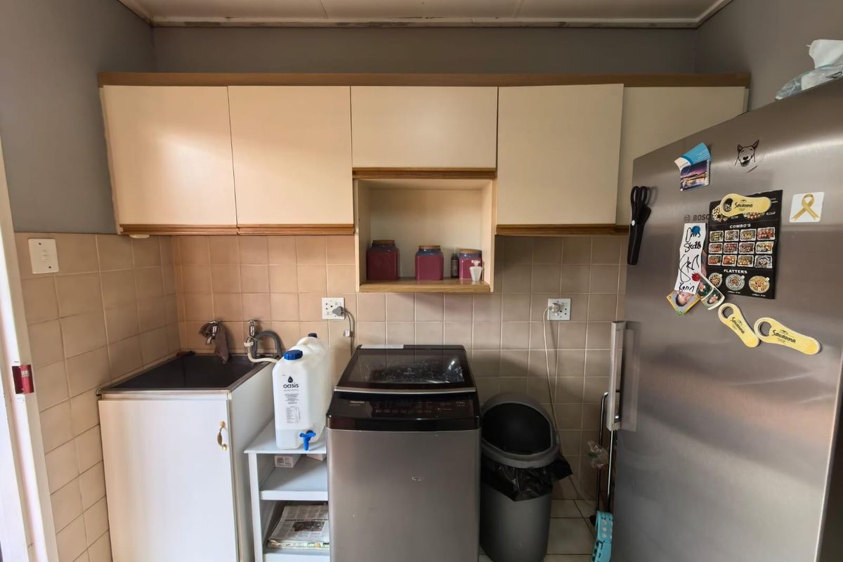 Versatile and Perfectly Placed: The Ultimate Lifestyle or Investment Gem in New Park, Kimberley - Photo 5