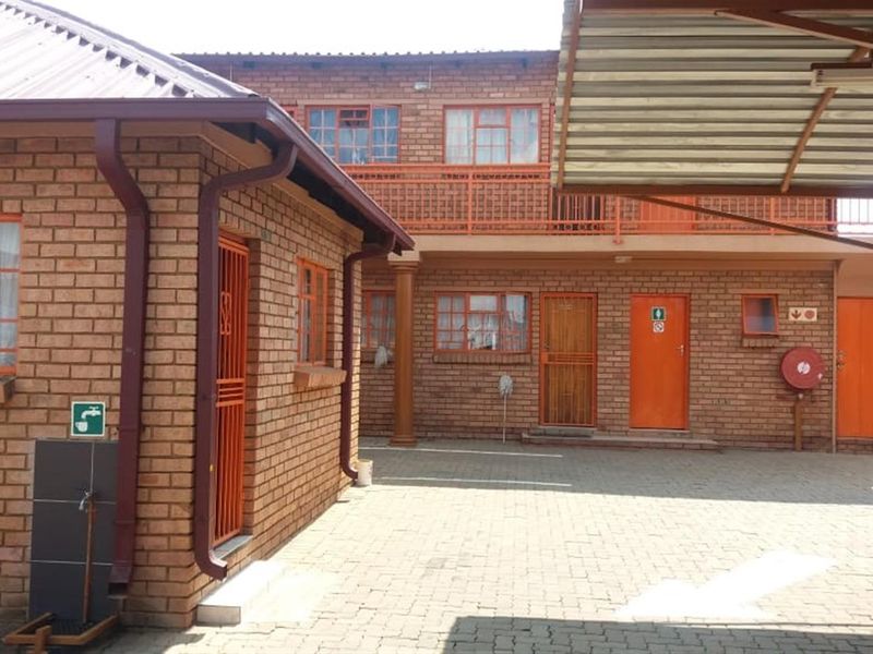 36 Apartment/ Bachelors  For Sale in Mahube Valley, Mamelodi East - Photo 6