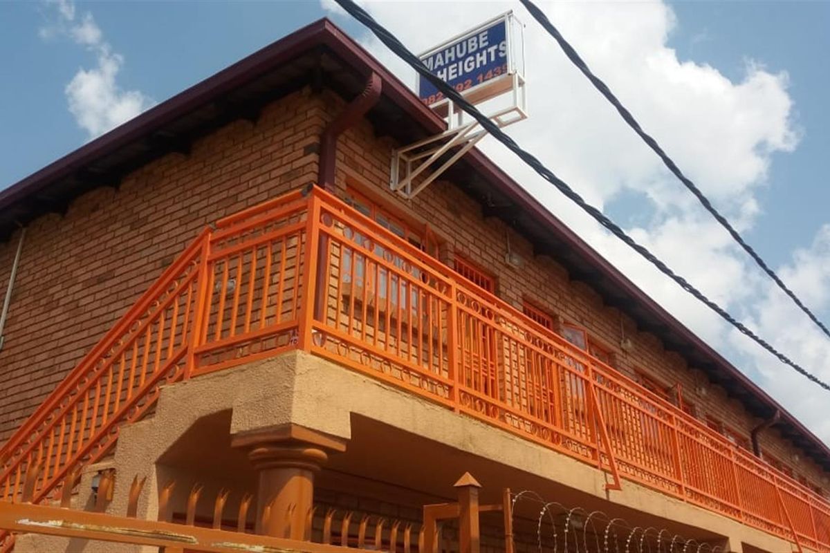 36 Apartment/ Bachelors  For Sale in Mahube Valley, Mamelodi East - Photo 3