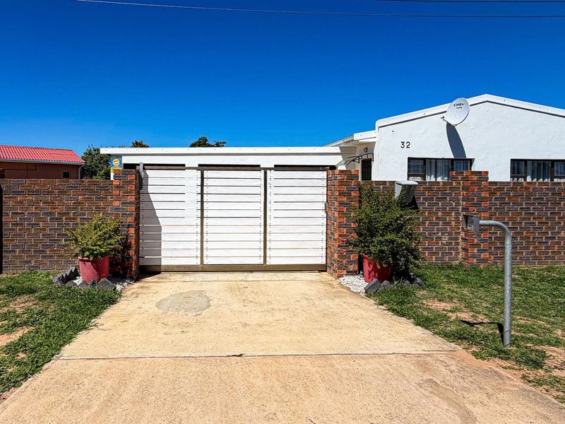 Modern, Move-In Ready Family Home  | Listed by Danté Koen, eXp Realty - Photo 3