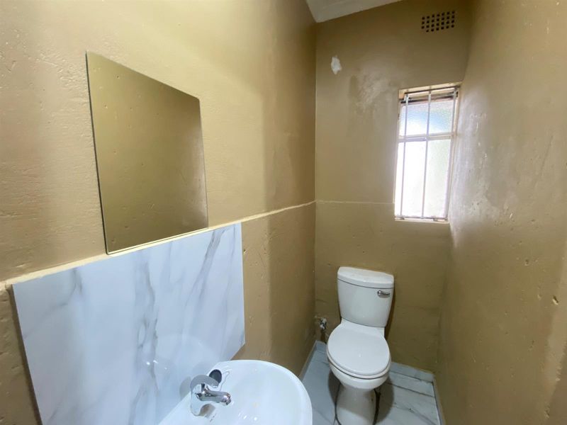 Room To Rent - Photo 7