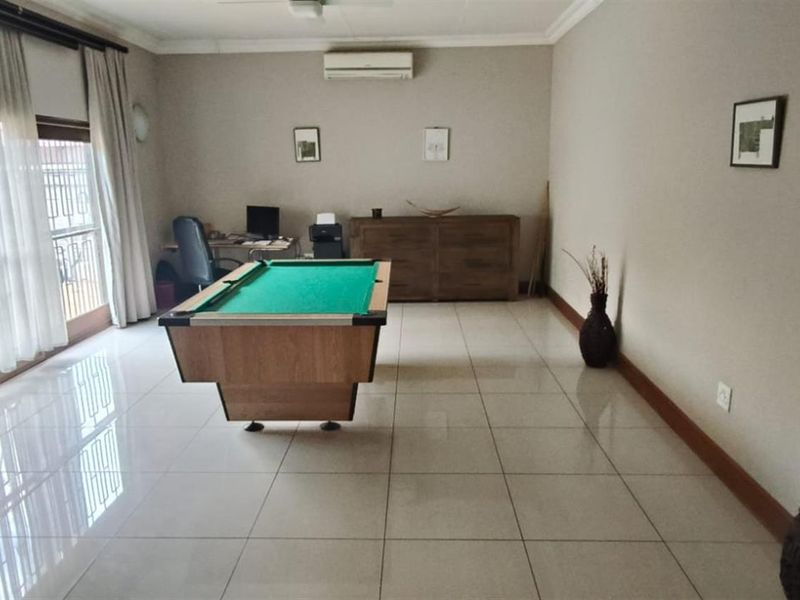 2 Houses on 1 Stand for Sale in Pretoria Gardens - Photo 5