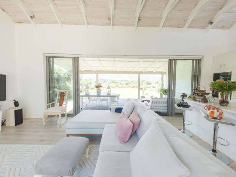 House For Sale in Lake Michelle Security and Eco Estate, Noordhoek - Photo 9
