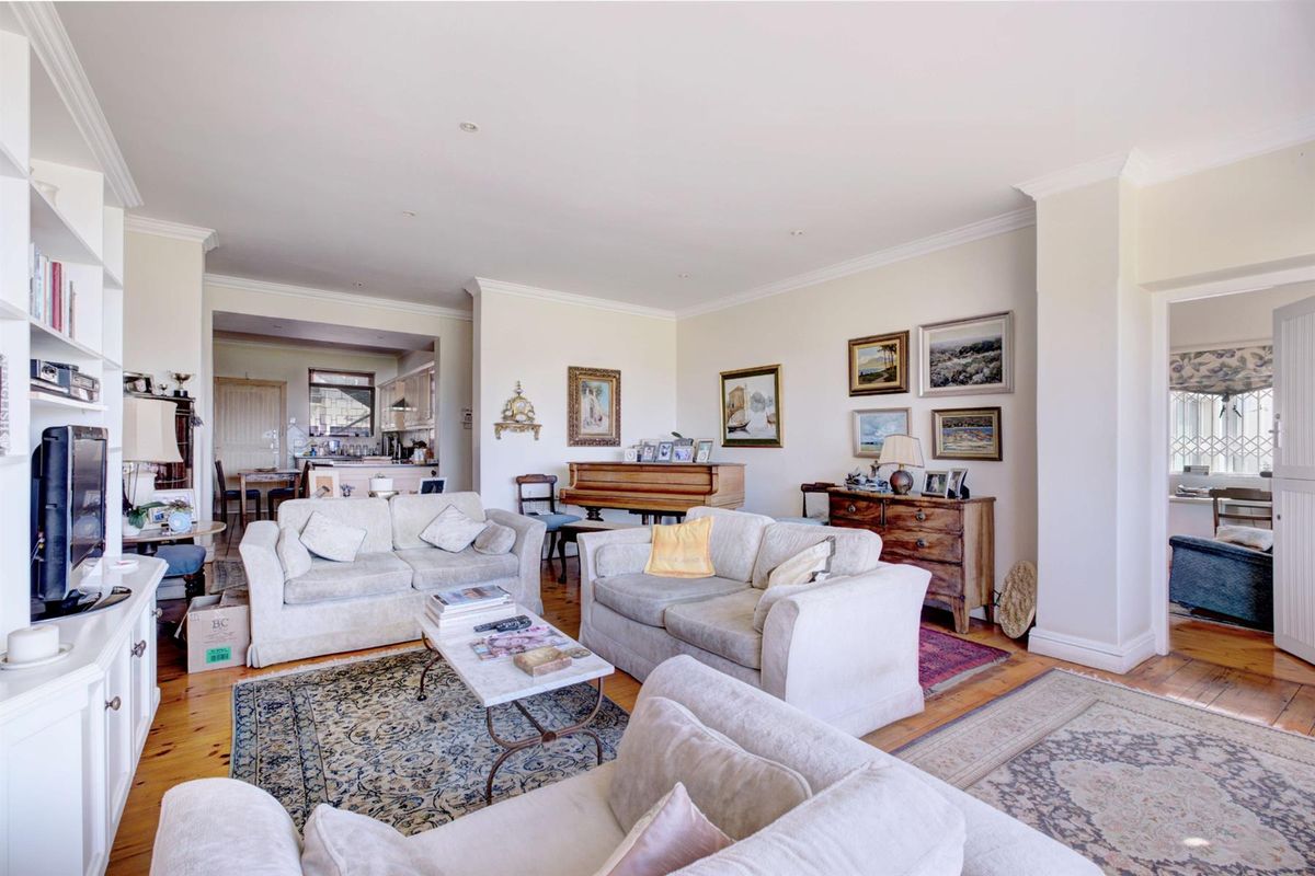 Perfect Coastal Retreat At Marlborough Court - Photo 2