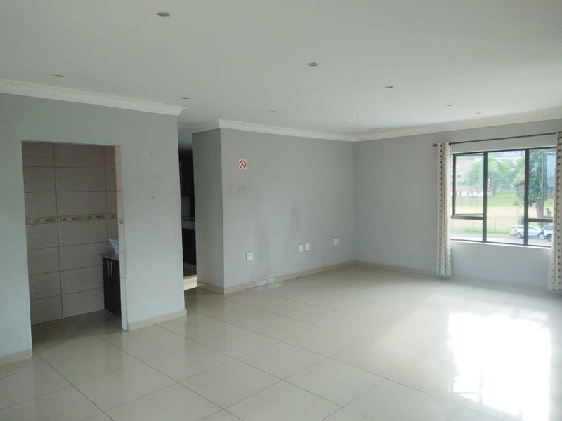 Apartment To Rent in Musgrave, Durban, KwaZulu Natal - Photo 3