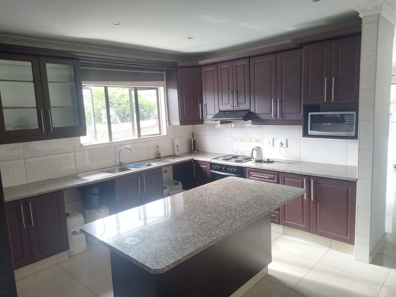 Apartment To Rent in Musgrave, Durban, KwaZulu Natal - Photo 4