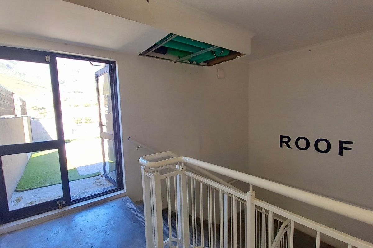 Apartment For Sale in Zonnebloem, Cape Town(Price Reduced) - Photo 5